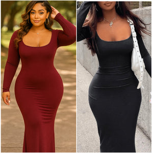 “Talia” Long Sleeve Scoop Neck Maxi Dress
