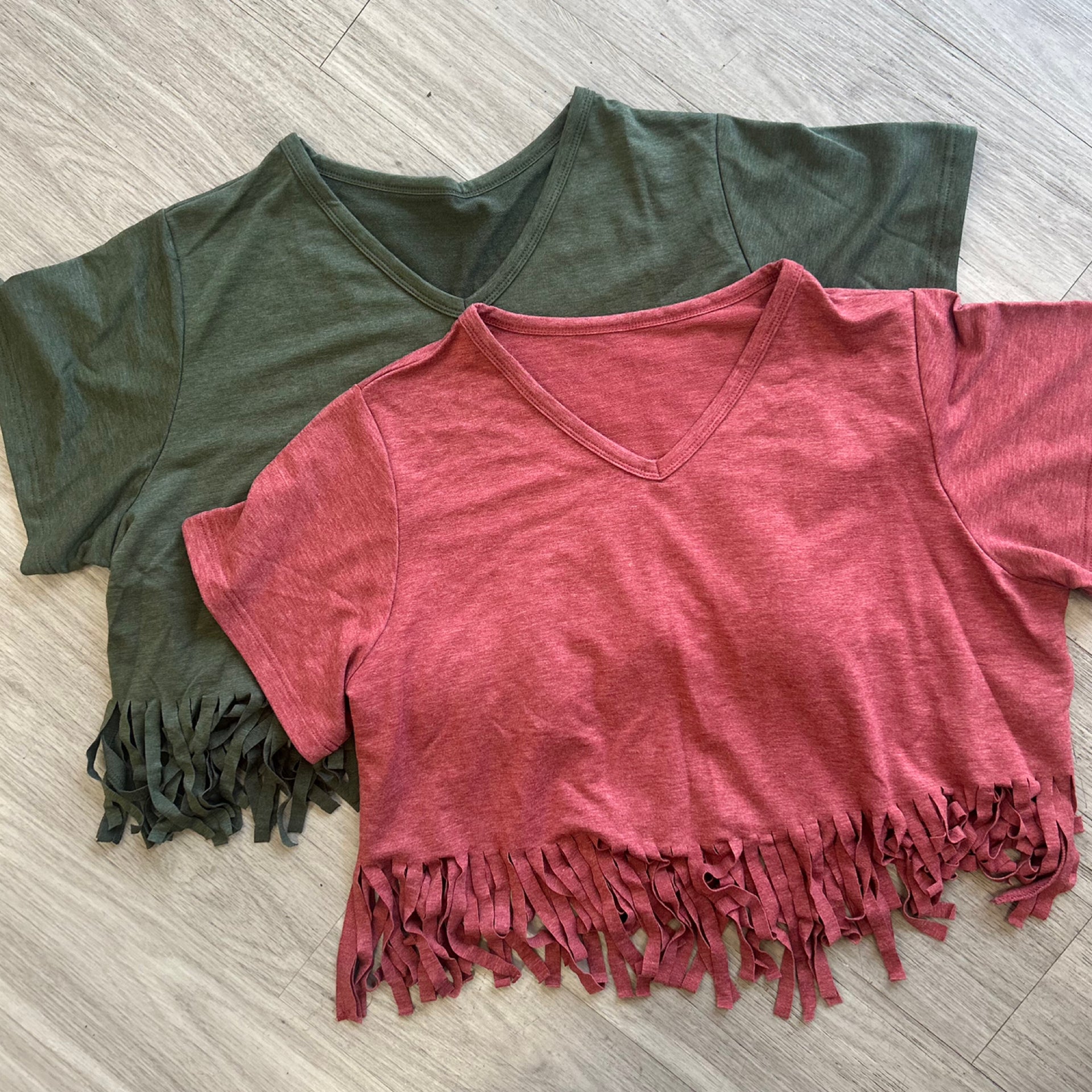 V Neck Fringe Hem Crop Short Sleeve Tee Shirt