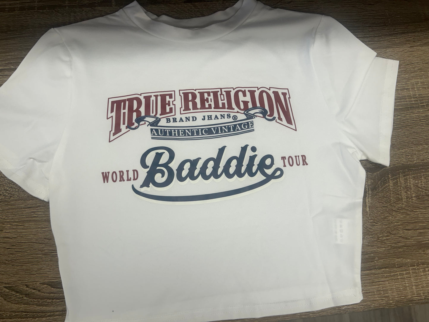 “Baddie Tour” White Crop Short Sleeve Tee Shirt
