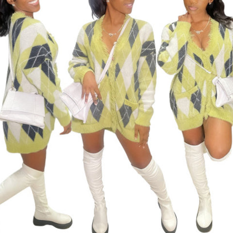 “Kiwi” Diamond Print Oversized Sweater Dress