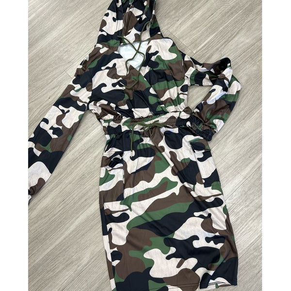 Camouflage Stretch Polyester Hooded Dress